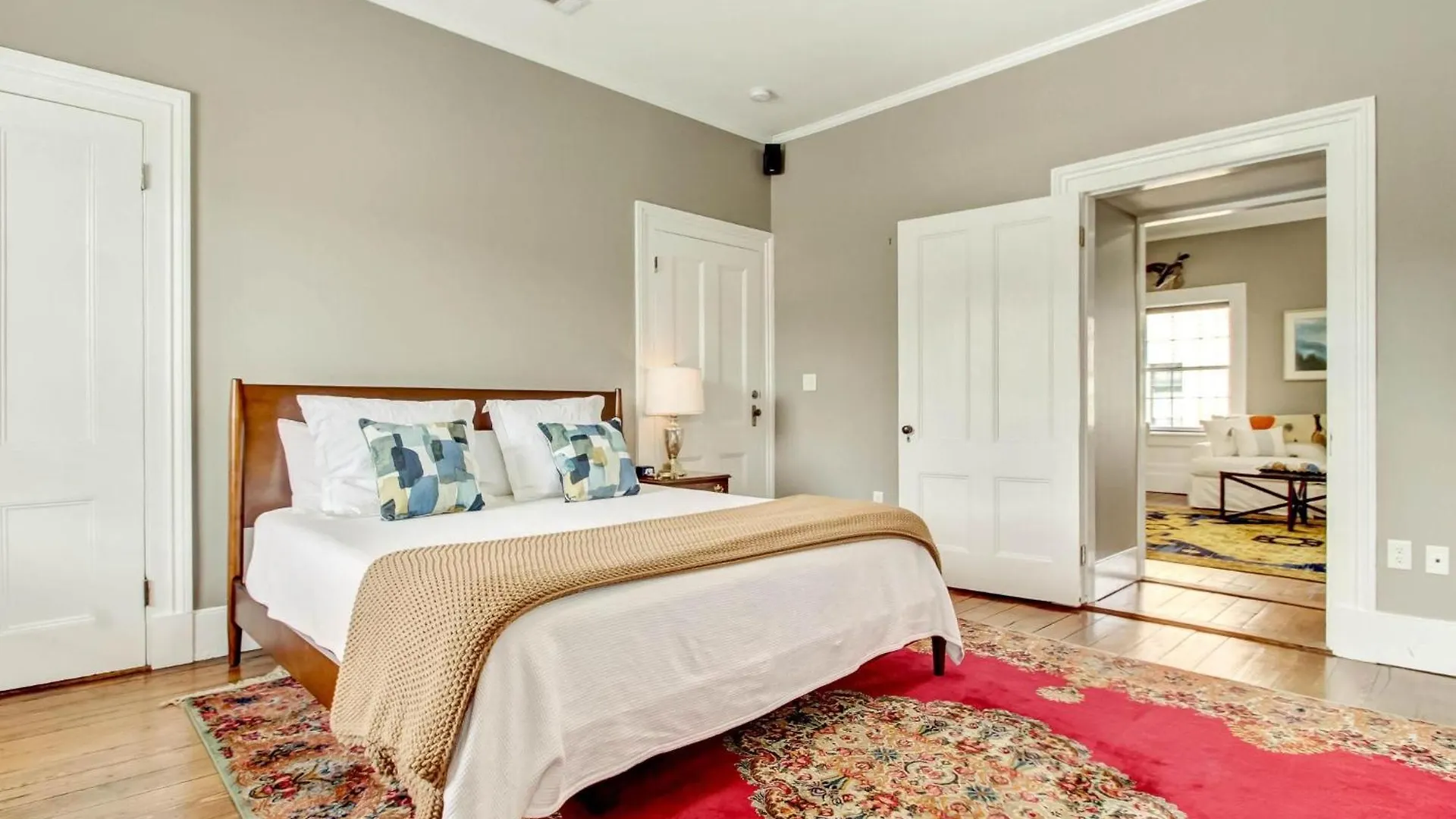 شقة 23 E York Street Unit 2 سافانا